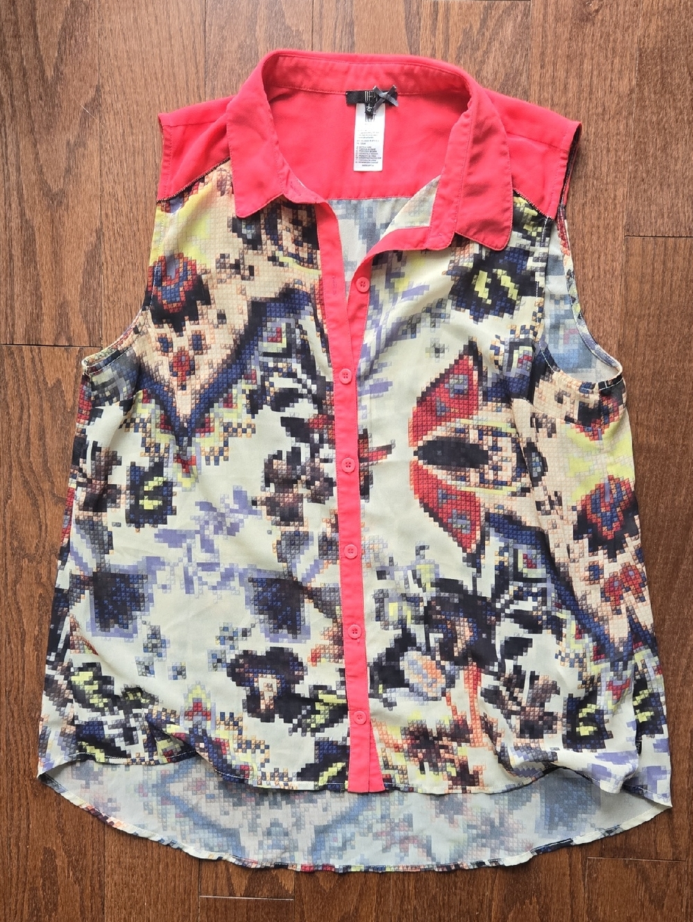 Sleeveless Coral-Trim Mosaic Print Blouse
